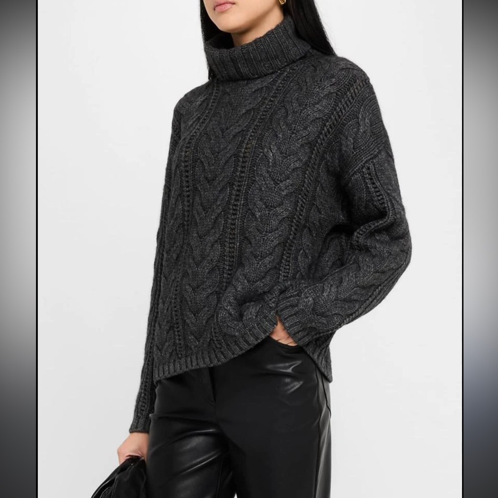 Naadam Wool-Cashmere Cable Turtleneck Sweater Gray Large
